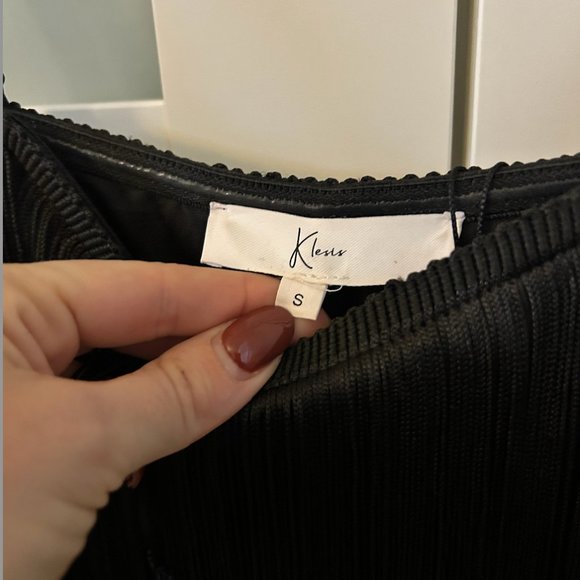 Fringed tiered satin mini-dress, size S - Picture 3 of 4